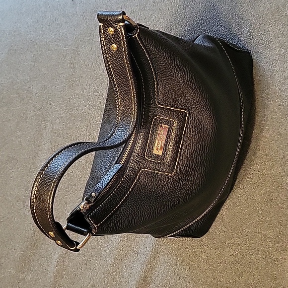 Kate Spade pebbled leather black shoulder bag in EXCELLENT Condition!!! - Picture 3 of 11